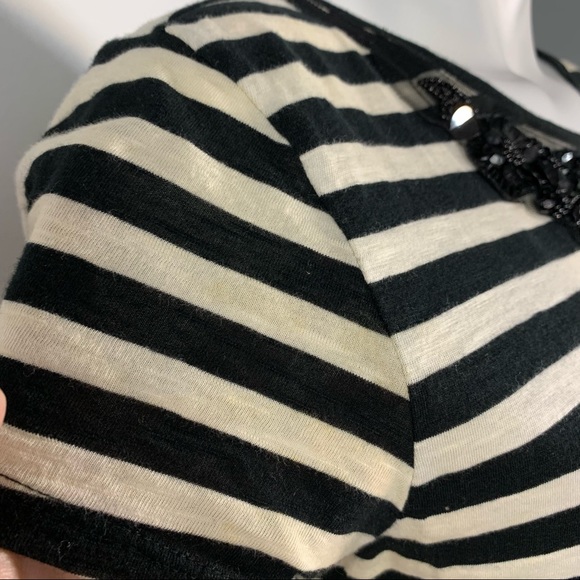 COPY - Ann Taylor Loft striped short sleeve shirt w/ beaded bib floral appliqué… - Picture 6 of 15